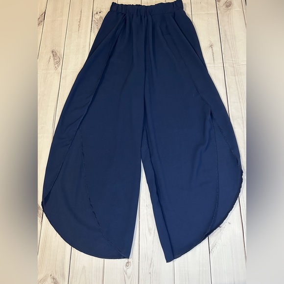 Pants - Navy Women's Wide-Leg Wrap Pants Size Small 
Vacation Summer Spring Travel Pants
